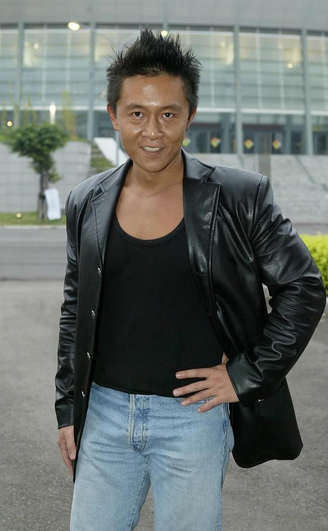 亡多日无人察觉已发臭王菲前经纪人悼念麻将