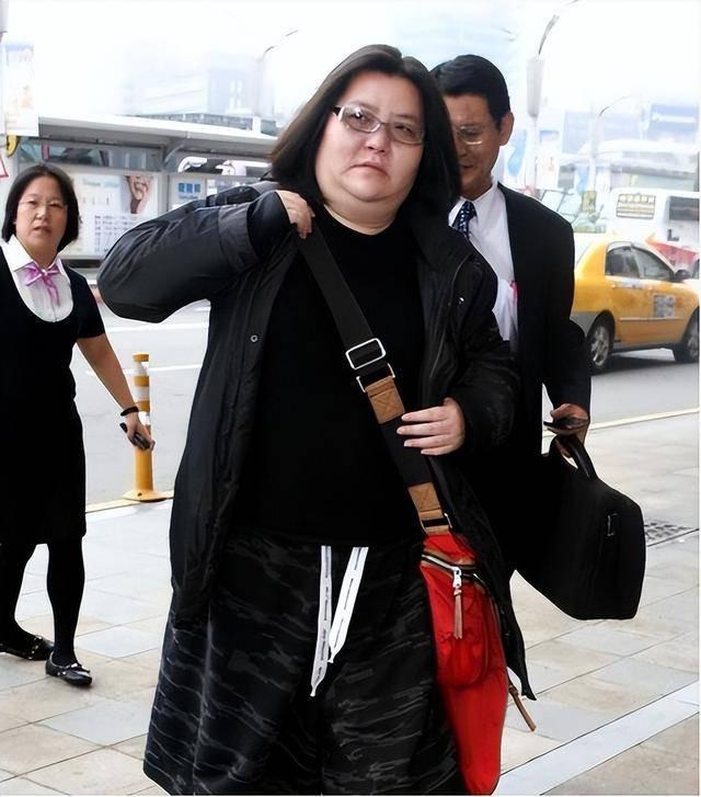 亡多日无人察觉已发臭王菲前经纪人悼念麻将胡了模拟器台湾男星陈光前家中死(图5)